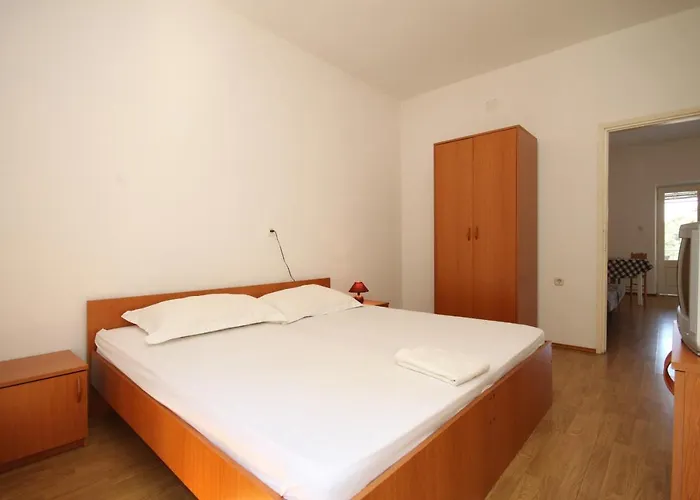 Lucica 990b * Lastovo