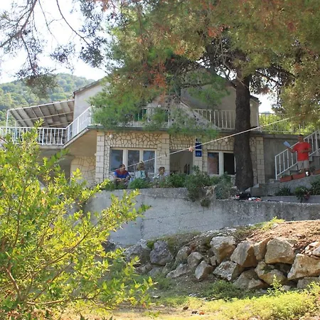 Lucica 990b Apartment Lastovo